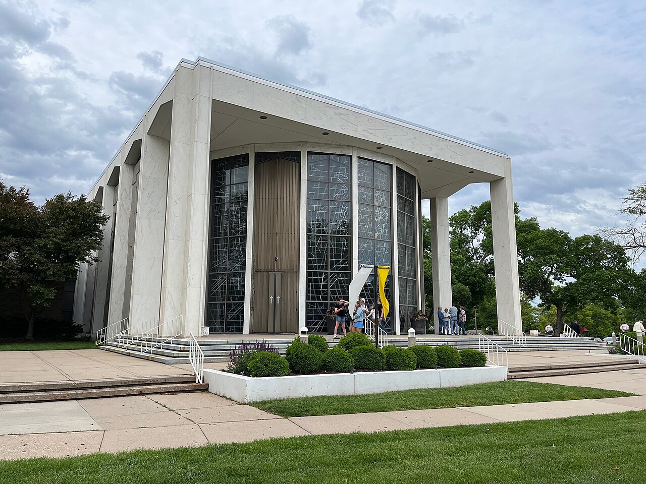 Cathedral of the Risen Christ 2025a